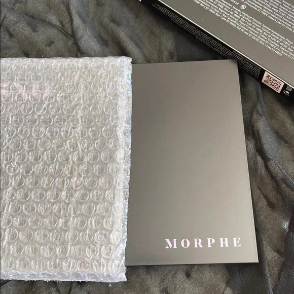Morphe 35XO Natural Flirt Eyeshadow Artistry Palette. Luxury palette New in box - Picture 6 of 7